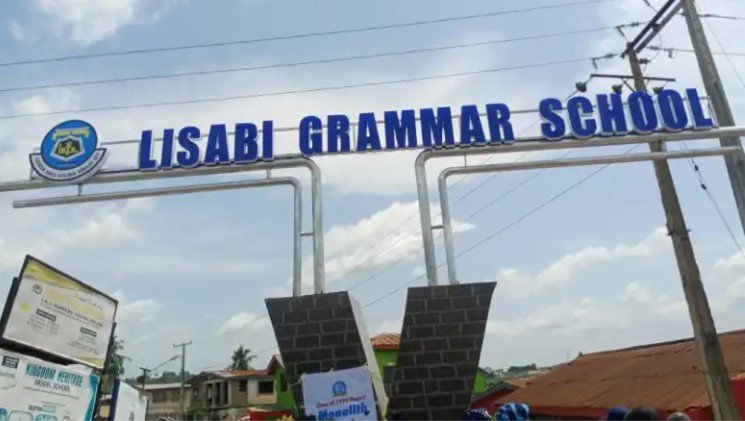 Lisabi Grammar School old students celebrate 50th anniversary